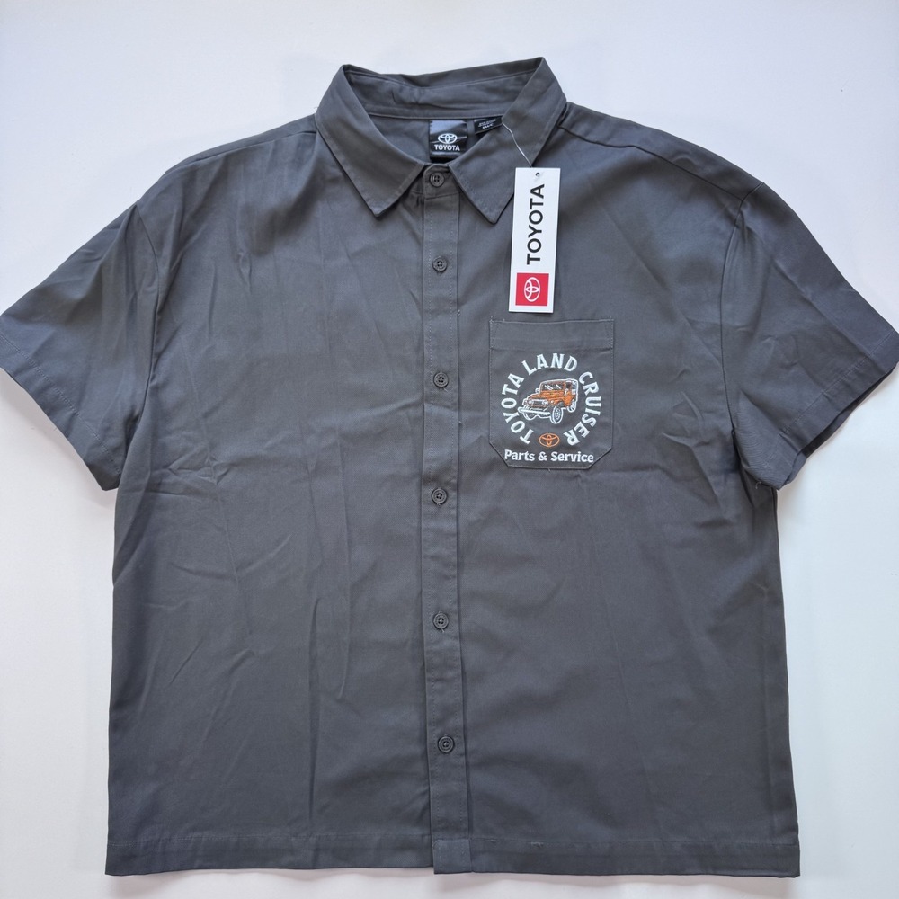TOYOTA LAND CRUISER Embroidered Mechanic Short Sleeve Button Up Shirt Mens Small